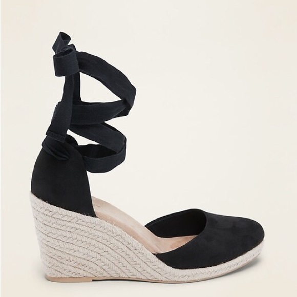 Old Navy Shoes - Old Navy Espadrille Wedges Lace Up Leg Tie Sandals Women’s Size 9 Black NWT